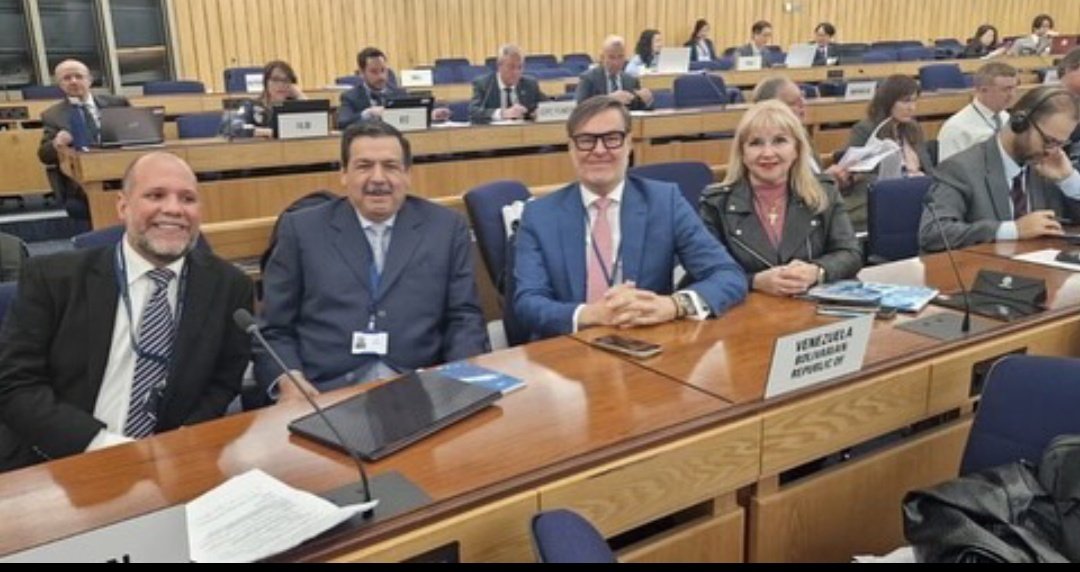 #26Abr ¡Venezuela🇻🇪 en la OMI! Una delegación del @inea_venezuela participa junto al Representante Permanente de Venezuela en la OMI @plasenciafelixr en la Sesión Final del 111° Período de Sesiones del Comité Jurídico del organismo internacional que se realiza en Londres.