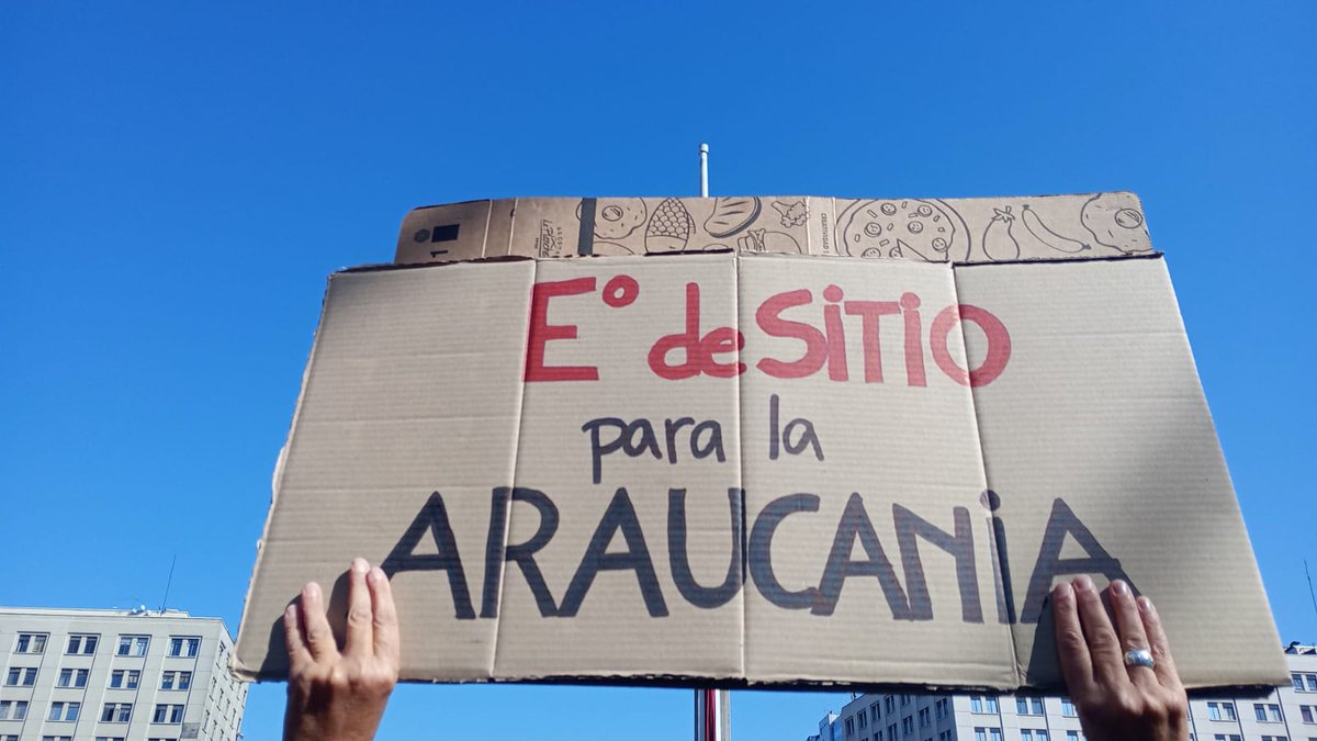 @sergiou01329861 Frase que escucharemos hoy de @GabrielBoric : Lo vamos a perseguir... No dejaremos que ... No nos van a amedrentar... Y una vez más no pasara nada ❗ #acusacionconstitucional Monsalve Toha Boric #HonorYGloriaCarabineros