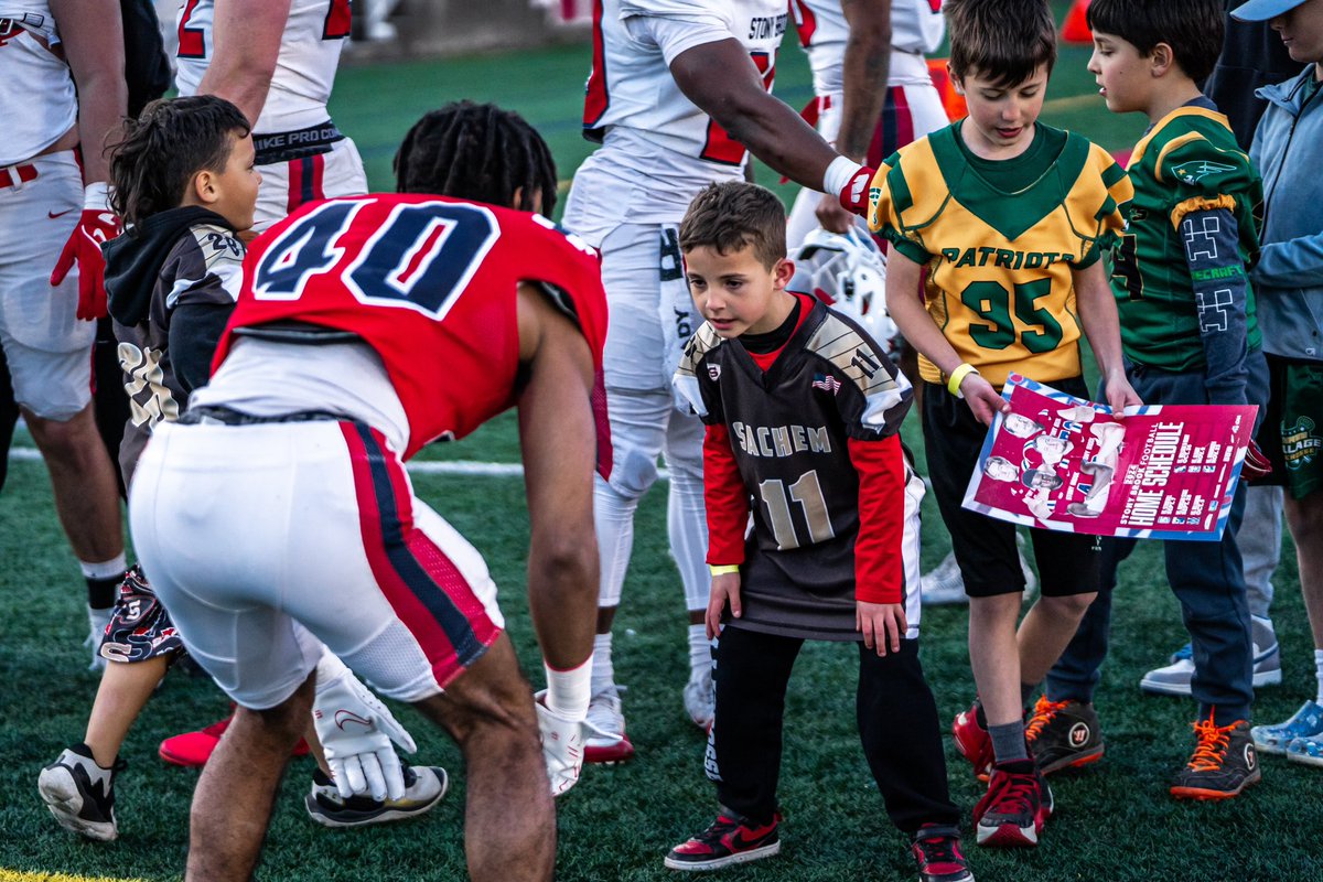 This literally makes my day <a href="/ElijahhCampbe11/">Elijah Campbell ✞</a> living out his dream and our mission. Commitment, Integrity, Faith, Brotherhood. Hardest working kid out there!