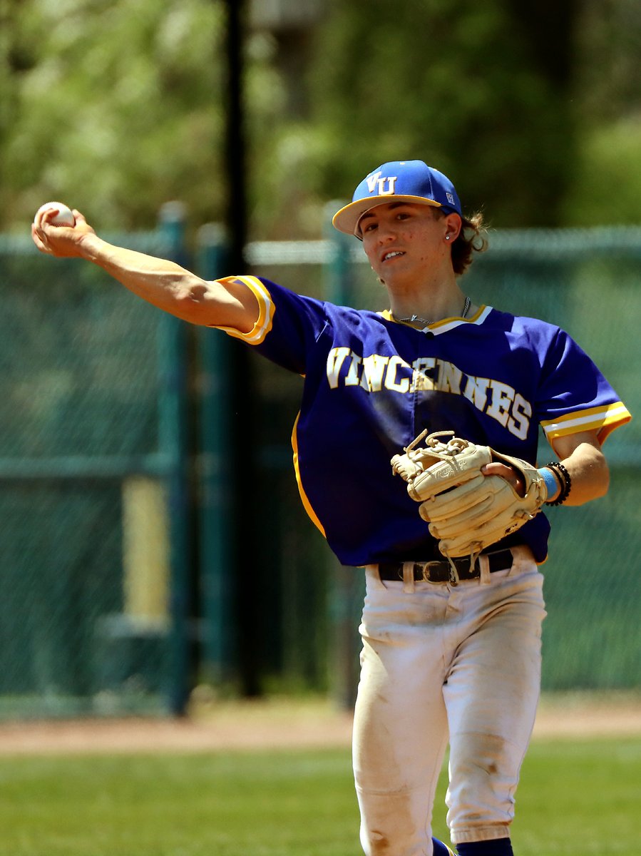 ⚾ MWAC DOUBLEHEADER GAMEDAY ⚾️ Vincennes vs John Wood ⏰ 12:00 p.m. eastern 📍 Jerry Blemker Field Vincennes, IN Follow along with the Blazers on the GameChanger App Search 'Vincennes University Baseball' We're ready, are you?