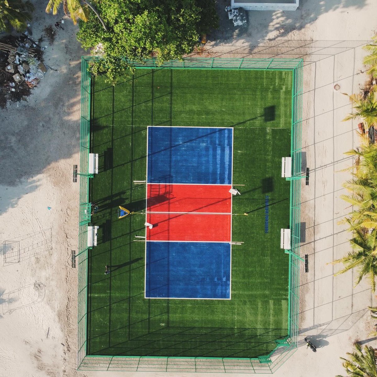 Experience the thrill of volleyball  in paradise amidst the lush tropical surroundings of fodhhdoo 🏝️ 
.
.
#sabbabeachhotels #maldives #fodhdhoo #bestguesthouse #sabbasummersuite #sabbabeachsuite #sabbabeachvillasandspa #sabbawhitesandcatamaran #islandlife #volleyball…