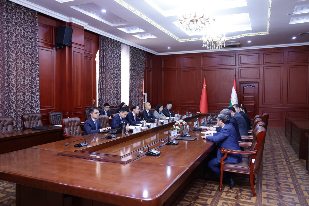 Meeting with the delegation of the Ministry of Foreign Affairs of China mfa.tj/en/main/view/1…