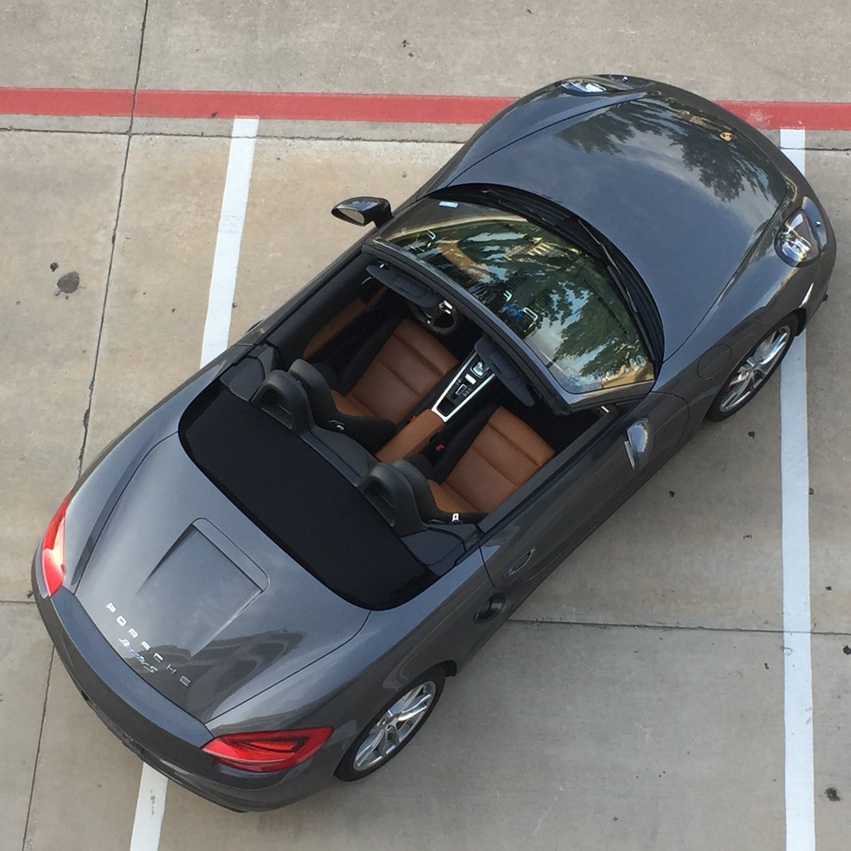 Slippery slope? Drinking Seinfeld’s coffee from Comedians in Cars Getting Coffee leads to driving a Seinfeld Porsche? 👀 .::. #porsche #981boxster #boxsters #porsche944turbo #944turbo #noboringcars #neverstopdriving #funwithcars #seinfeld #lavazzacoffee