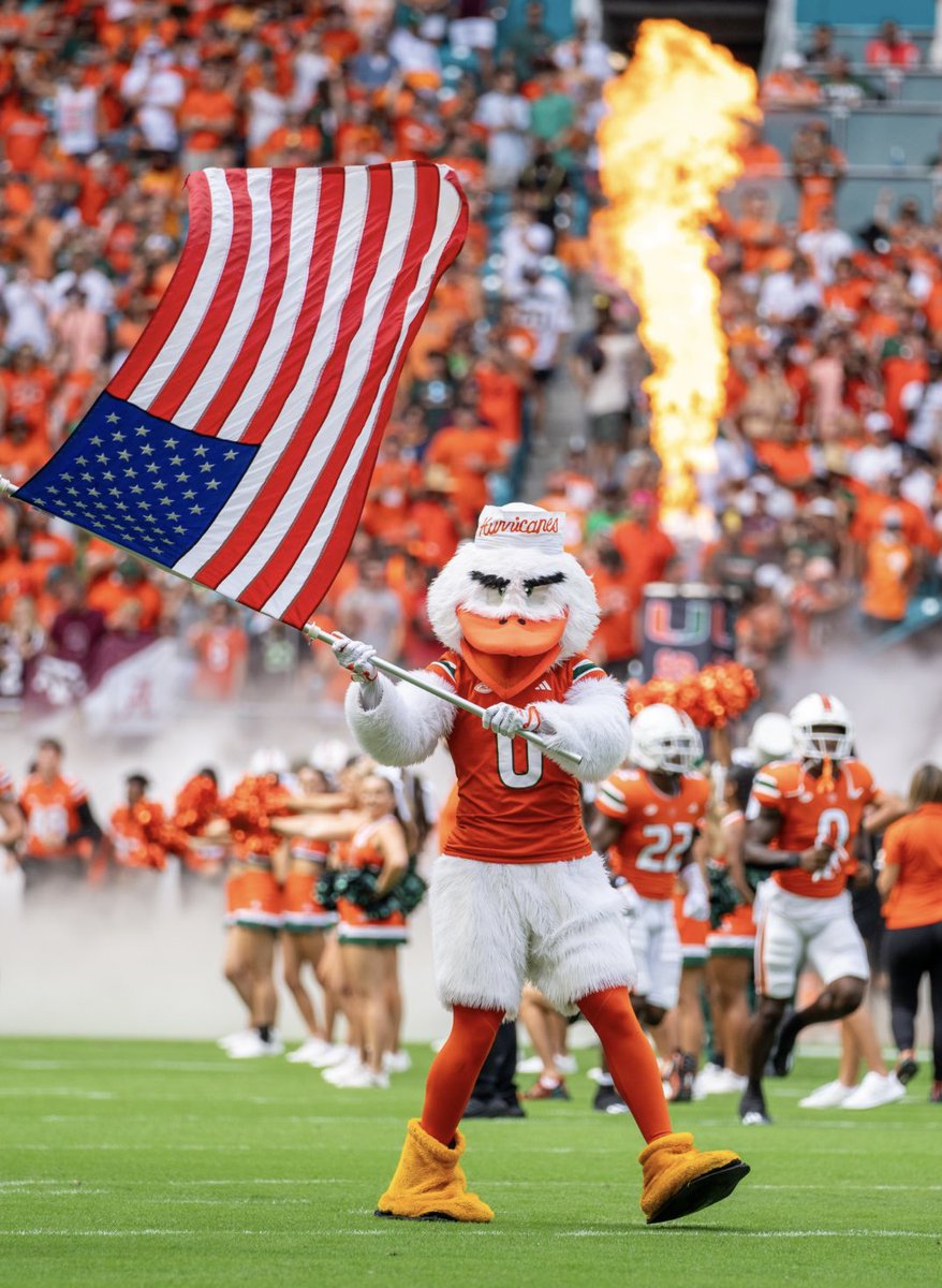 5starsavi's tweet image. Excited and blessed to announce I’ve received an offer from @CanesFootball 
#ItsAllAboutTheU #GoCanes 🙌🏾

@coach_cristobal @Coach_Merritt @CoachMatteo_WFS @WFS_Athletics @CoachMcCannERT @Spotlight39_Pod @SWiltfong_ @RivalsFriedman @adamgorney @WillVapreps