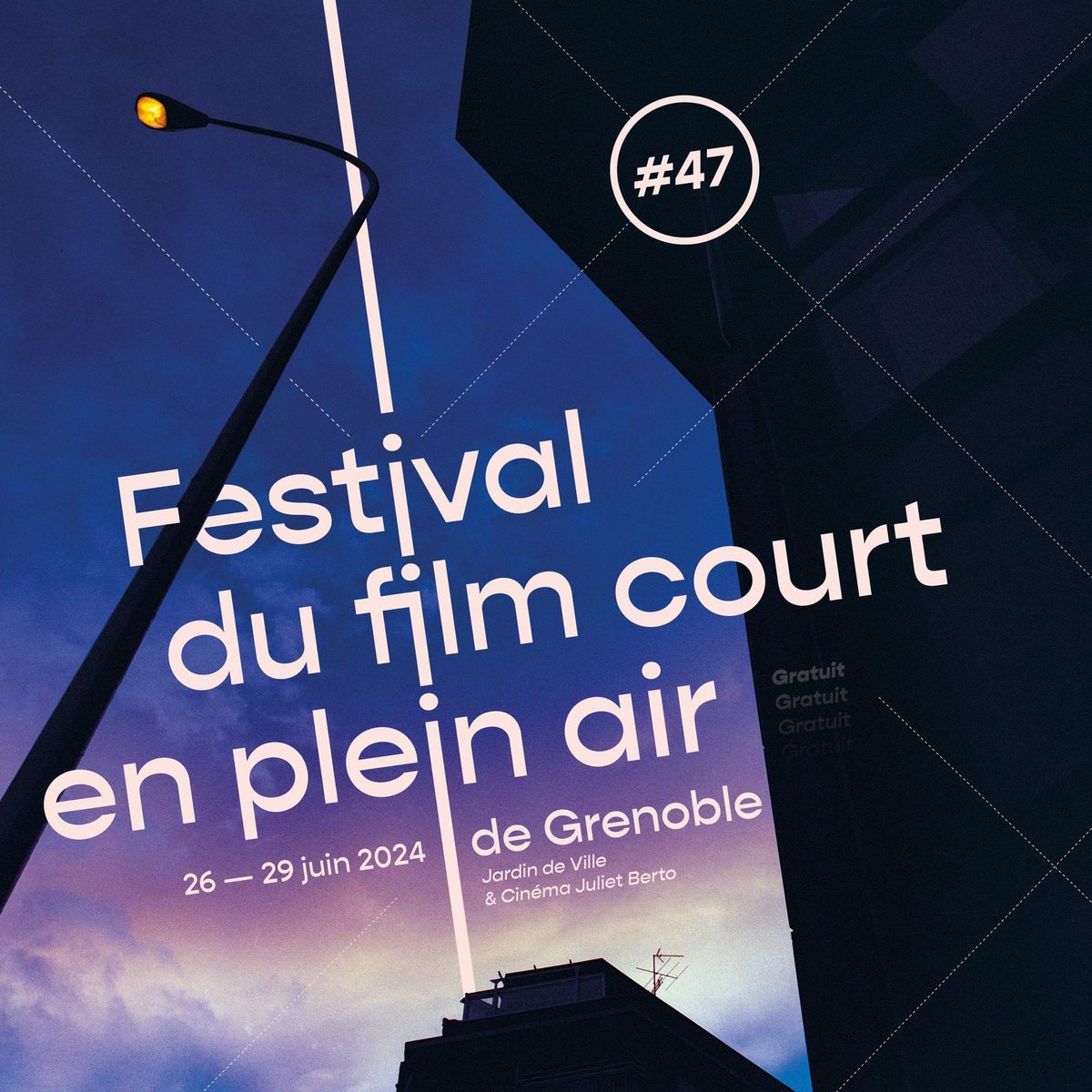 [#47 🖤🌝✨]

Flâner.
Et quand le jour s’éteint, se retrouver au coeur de la ville, le #cinéma… et vous. 

Du 26 au 29 juin 2024
En salle au Cinéma Juliet Berto et en plein air au Jardin de Ville 🌞🌸

#festival #film #courtenpleinair