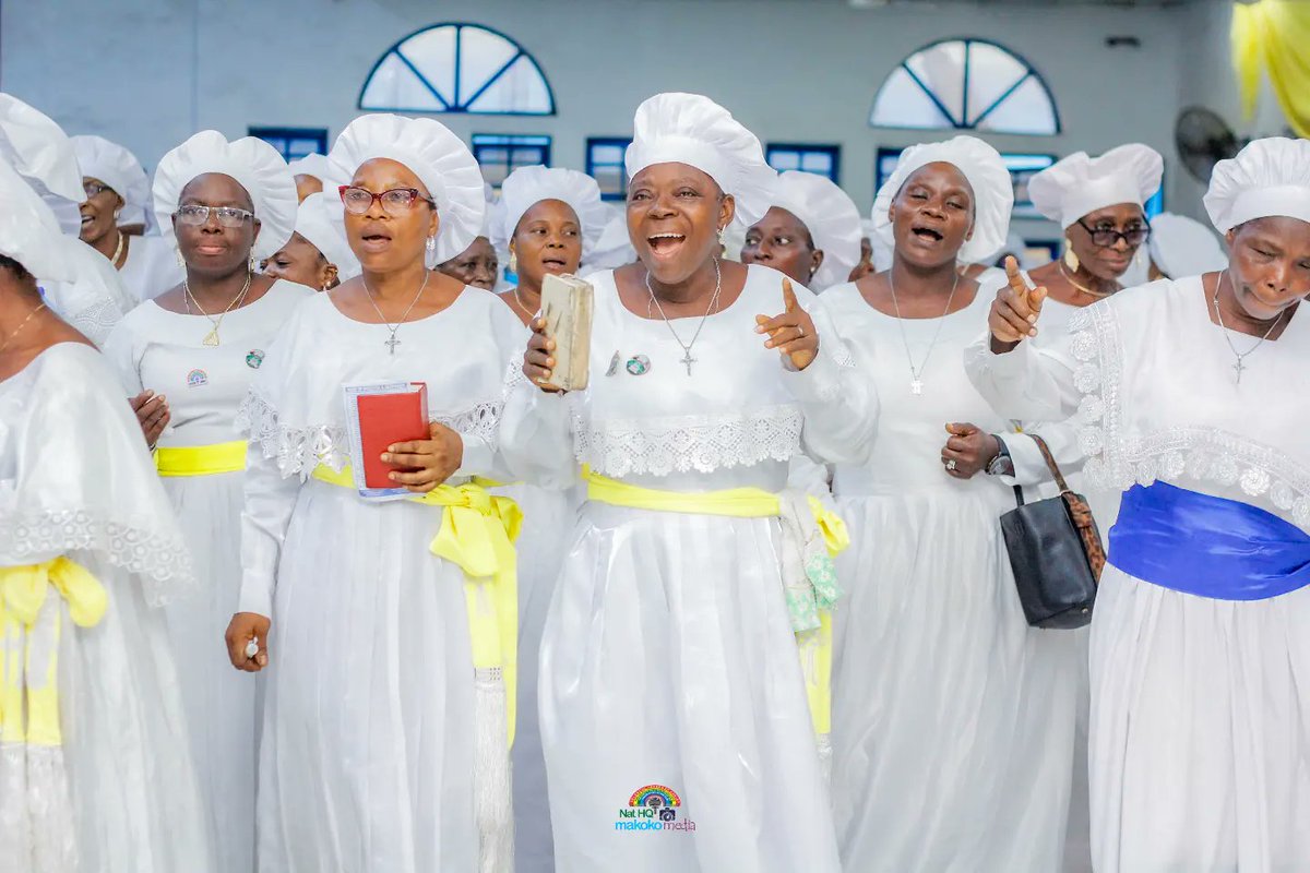 cccmakokonhq's tweet photo. Thank you, God. Thank you for your grace, love, and goodness. We lift up our praise to you!🙏🌈

Drop your Thanksgiving EMOJIS 🌈🎉
#Grace #Love #Goodness #Worship #God #Luli #OreOfe #CCCMakoko #CCCWorldWide #CelestialChurchofChrist #CelestialOurHeritage https://t.co/xCChTEuMUK