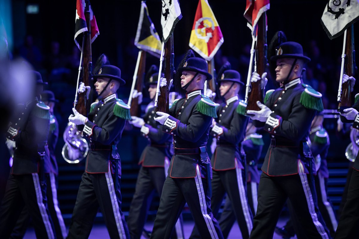 It is a privilege to share the floor with so many amazing acts from all around the world 🎺🌍✈️🎶👏 #NorskMilitærTattoo #ForsvaretsMusikk @RoyalAirForce @MBWDC @Forsvarsmakten @topsecretbasel @LivgardensMusik @Forsvaret_no @EdinburghTattoo #NoOrdinaryjob #RAF #NoOrdinaryGig