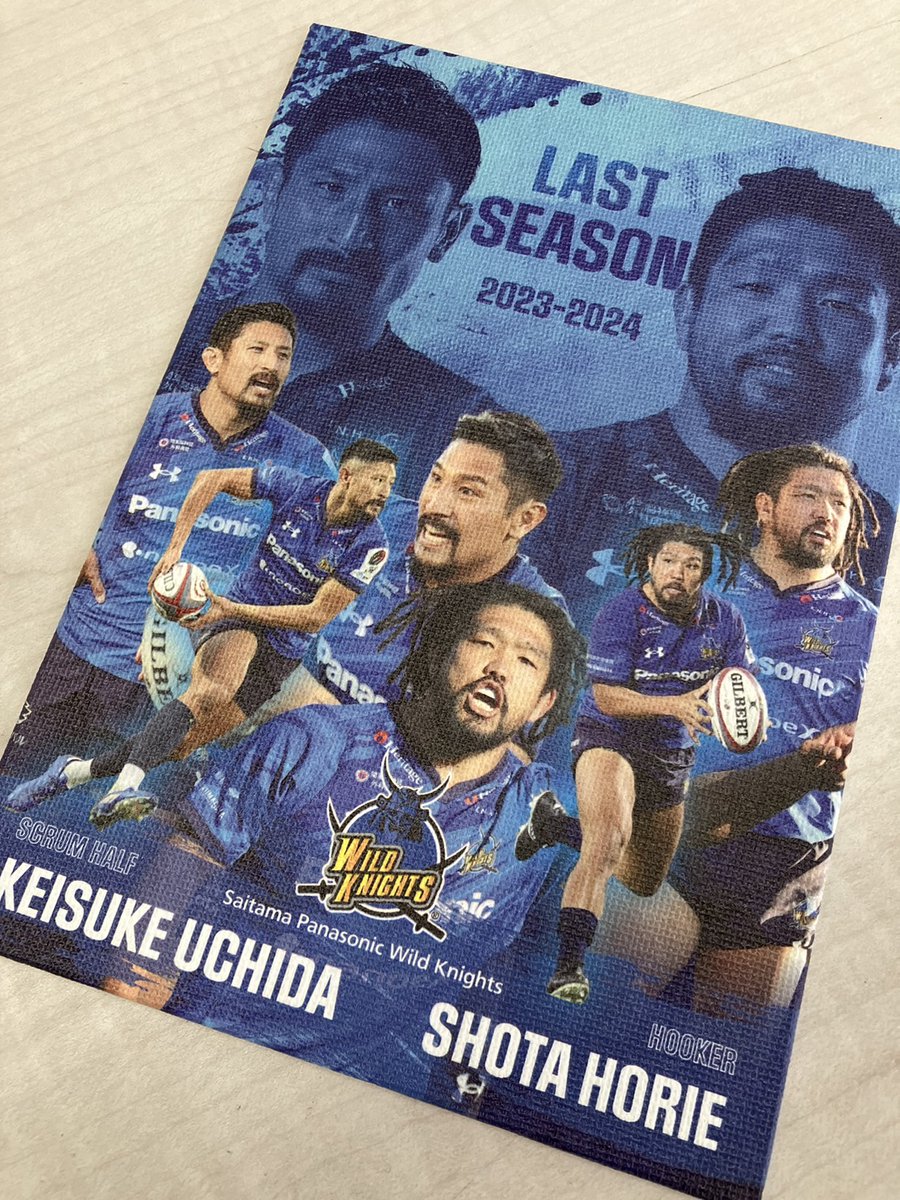 fbm3235's tweet photo. 4/29の「第2回ワイルドナイツ応援DAY」
当日、フォルテブルまたはスポーツホテルパークウィングで、1,000円以上の飲食をご利用いただいた方は、チームストアに飲食ご利用のレシートをご持参いただくと、画像のミニキャンバスボードを先着100名様にプレゼントします！
※イーゼルはついていません。 https://t.co/aJbRV1pkXE