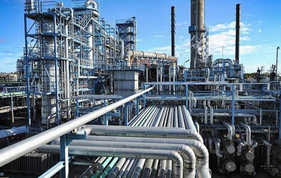 NNPCL TO BUILD 100,000 bpd REFINERY 'WITHIN'PORT HARCOURT REFINERY: THIS IS AN INDUSTRIAL & SUPER SCALE  DECEPTION.

1.   In June 2021, an Italian firm  Tecnomont was given  $1.5B for total repair of the Port Harcourt ( upfront)  refinery with a 44-month completion period, which…