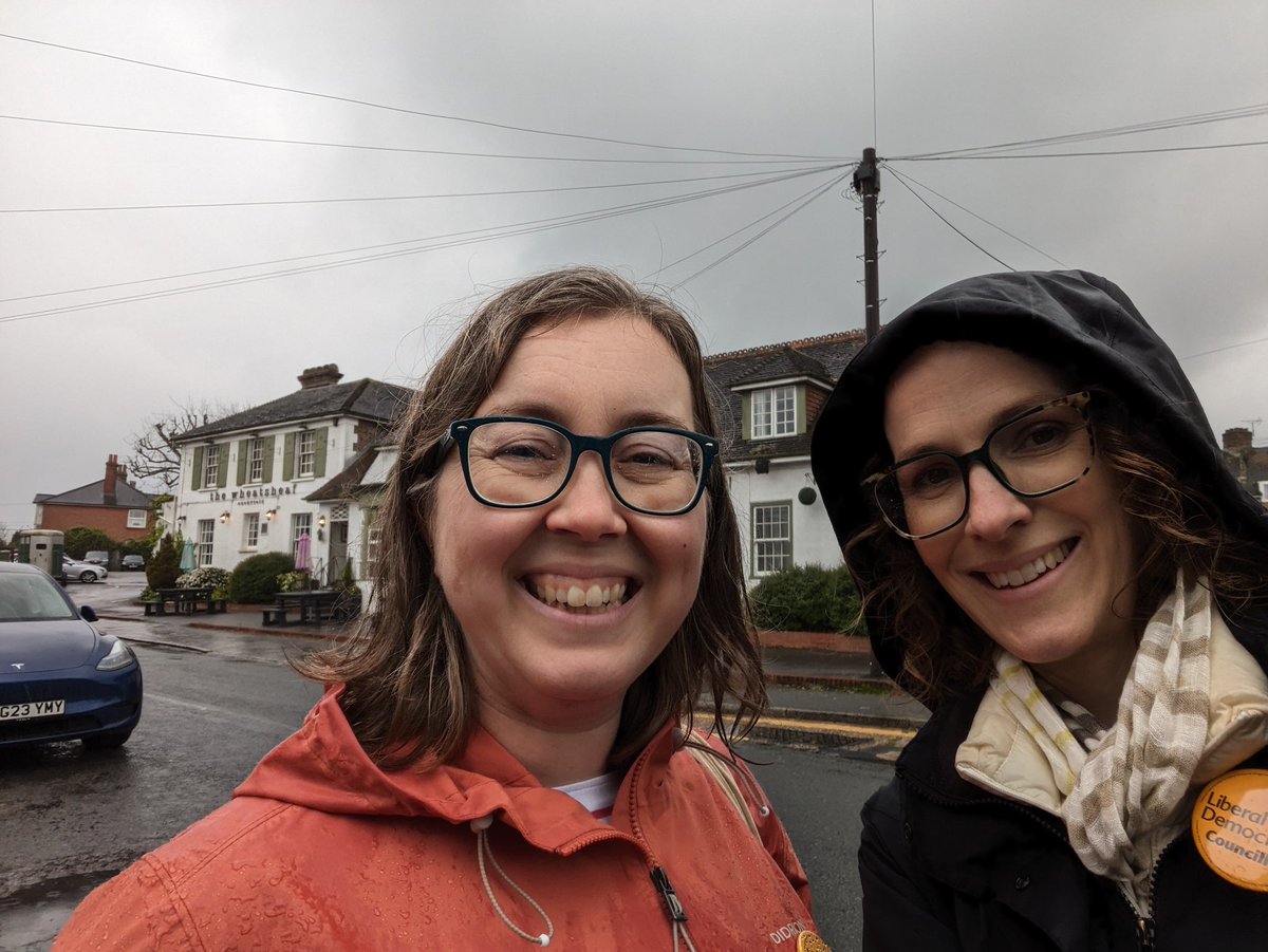 Interesting and enjoyable canvassing today in #HaywardsHeath and #Cuckfield #MidSussex #LibDems @HHLibDems 

I remain optimistic that spring weather can't be far away now 🫤