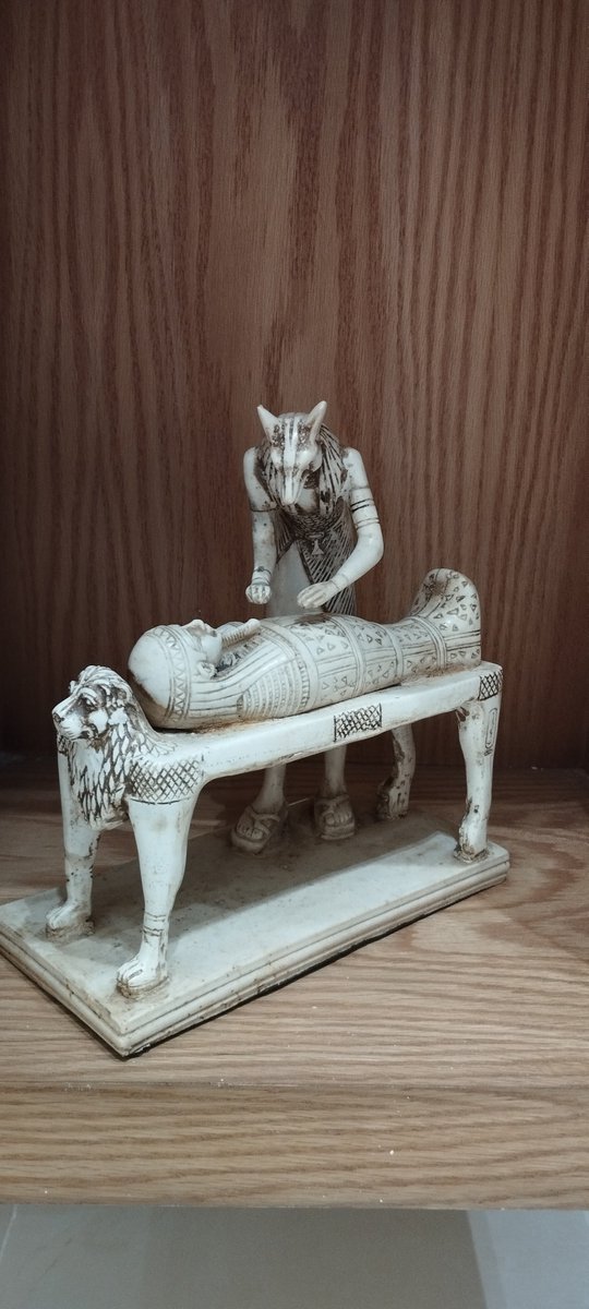 chameleon_7G's tweet photo. Not every object is an Artifact in an Egyptian House.
Don't Touch!  Lest you invoke the dead spirits or Snake . https://t.co/zuGpV5Mx9p