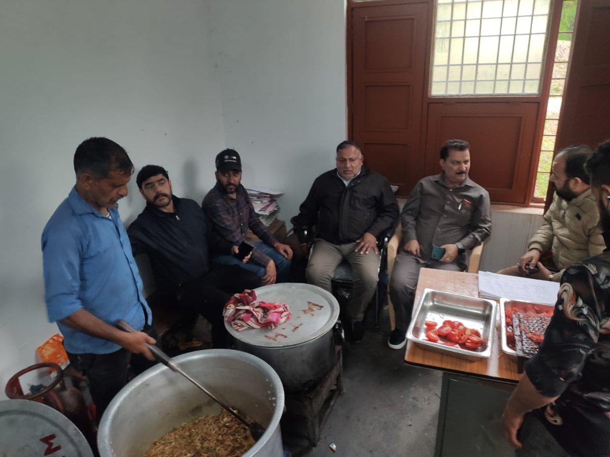 Pernote Land Sinking victims swiftly relocated to safer accommodations by District Administration in Ramban. Assessment of damages underway by various agencies for early relief/ compensation. Relief efforts, including community kitchens, monitored by Chairman DDMA (DC) Ramban,…