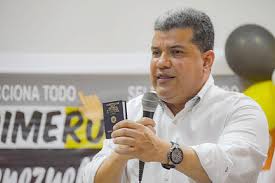 #POLÍTICA | 🟡 Luis Parra: El próximo presidente debe ser alguien que le dé la cara al país A su juicio, Venezuela necesita a un líder centrado, fuerte y con capacidad para poder conducir un periodo de adaptación que será 'vital para la historia nacional' Manifestó que la…