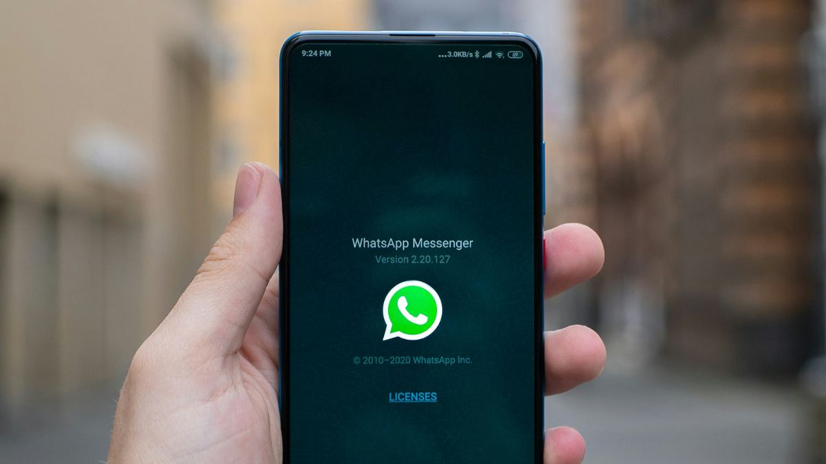 WhatsApp Upcoming Features: Meta App May Soon Add 'Favourites' Tab In Chats View, Allow Video Notes Forwarding | Details Inside
#WhatsApp #WhatsAppBeta #newfeature #TechNews 

Read: english.jagran.com/technology/wha…