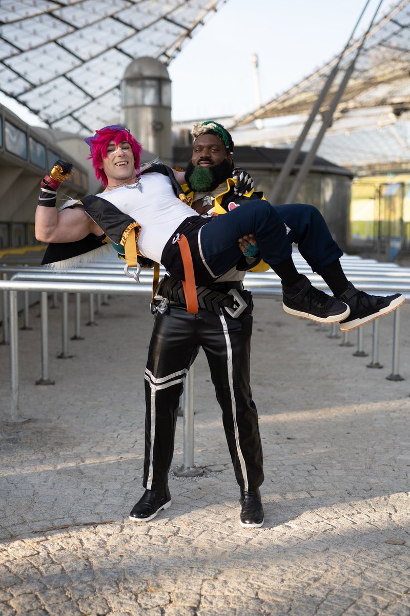 Who are you picking to carry you. #LeagueOfLegends Photo by moped_1