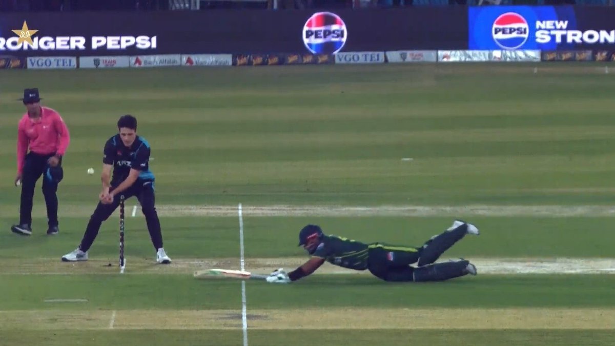 PICTURE OF THE DAY #PAKvNZ