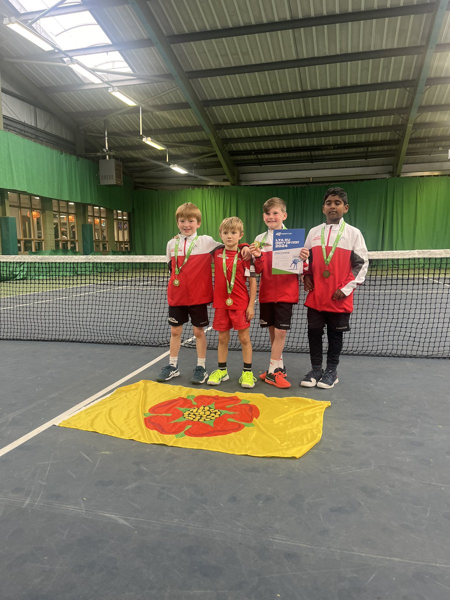 Huge congratulations to these Superstars who just won the U8 County Cup for Lancashire 🌹🥳 @TennisLancs @mosspitslane @Mosspits_PE