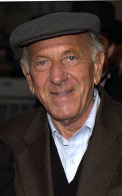 Remembering American actor of stage, film, and television, Jack Klugman, on his birthday. #botd 🎂 April 27, 1922-December 24, 2012 🦋 •Winner of 3 Primetime Emmys & a Golden Globe