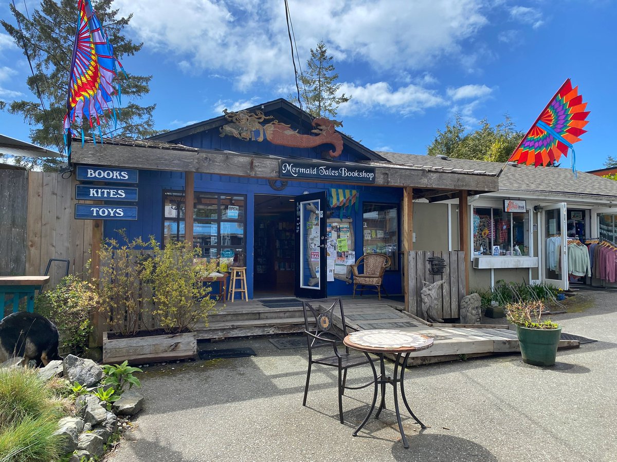 Independent bookstores make communities and neighbourhoods complete! Celebrating the bookstores in the Mid Island Pacific Rim riding, like Abraxas (#DenmanIsland), Mobius (#PortAlberni), and Mermaid Tales (#Tofino)! Happy #IndependentBookstoreDay 📚 ♥️ 📖