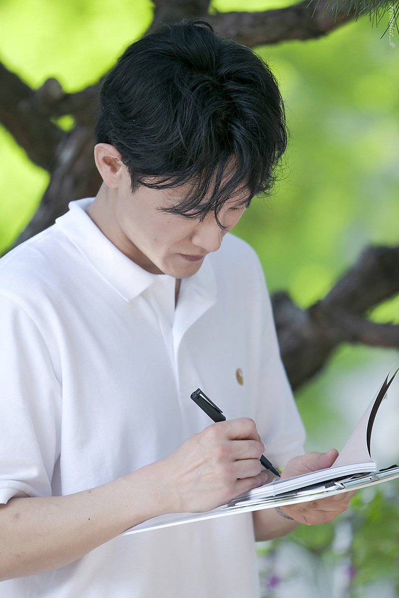 𝑺𝑻𝑨𝑹✨ tweet media