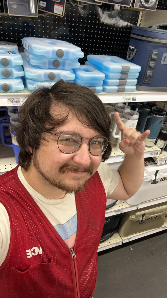 Stupid orange bat tweet media