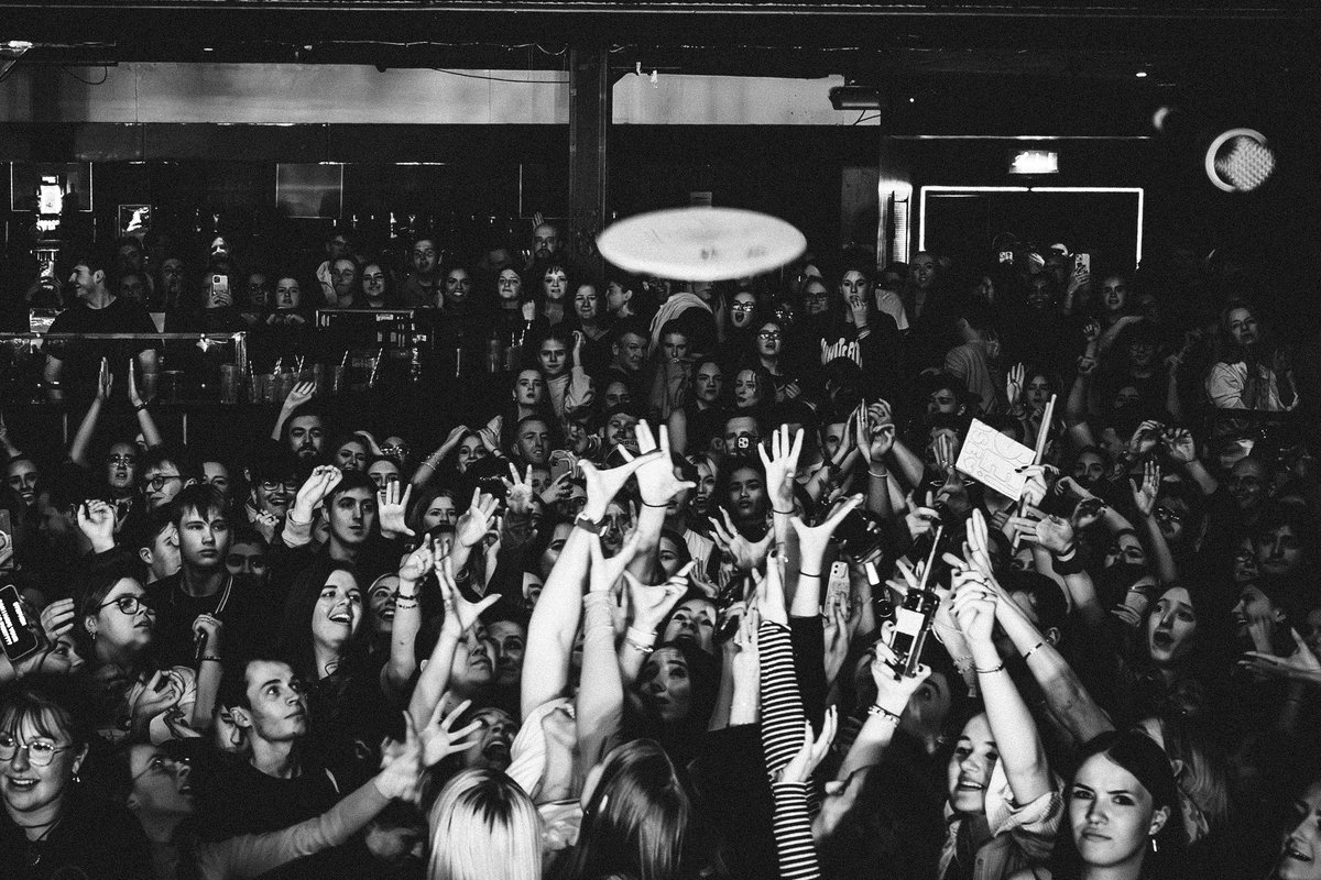 A magical night in London Town. We’ll never forget it 🫡 Tonight is our final show of the UK Tour!! Brighton, give us everything you got! ❤️‍🔥 6pm - Doors 7.30pm - Siobhán Winifred 8.30pm - THE ACADEMIC 📸 - @rybynemajnohy