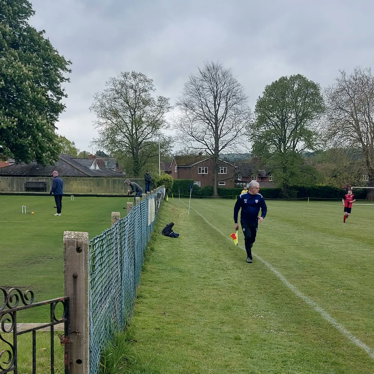 119.58 Thames Valley Premier Division 1 GORING UNITED 0 TADLEY CALLEVA RESERVES 6 (Cunningham 11 55 Theodore 22 38 Reid 32 61 ) Att c25 Tadley champions. Not often you see football and croquet alongside each other!!