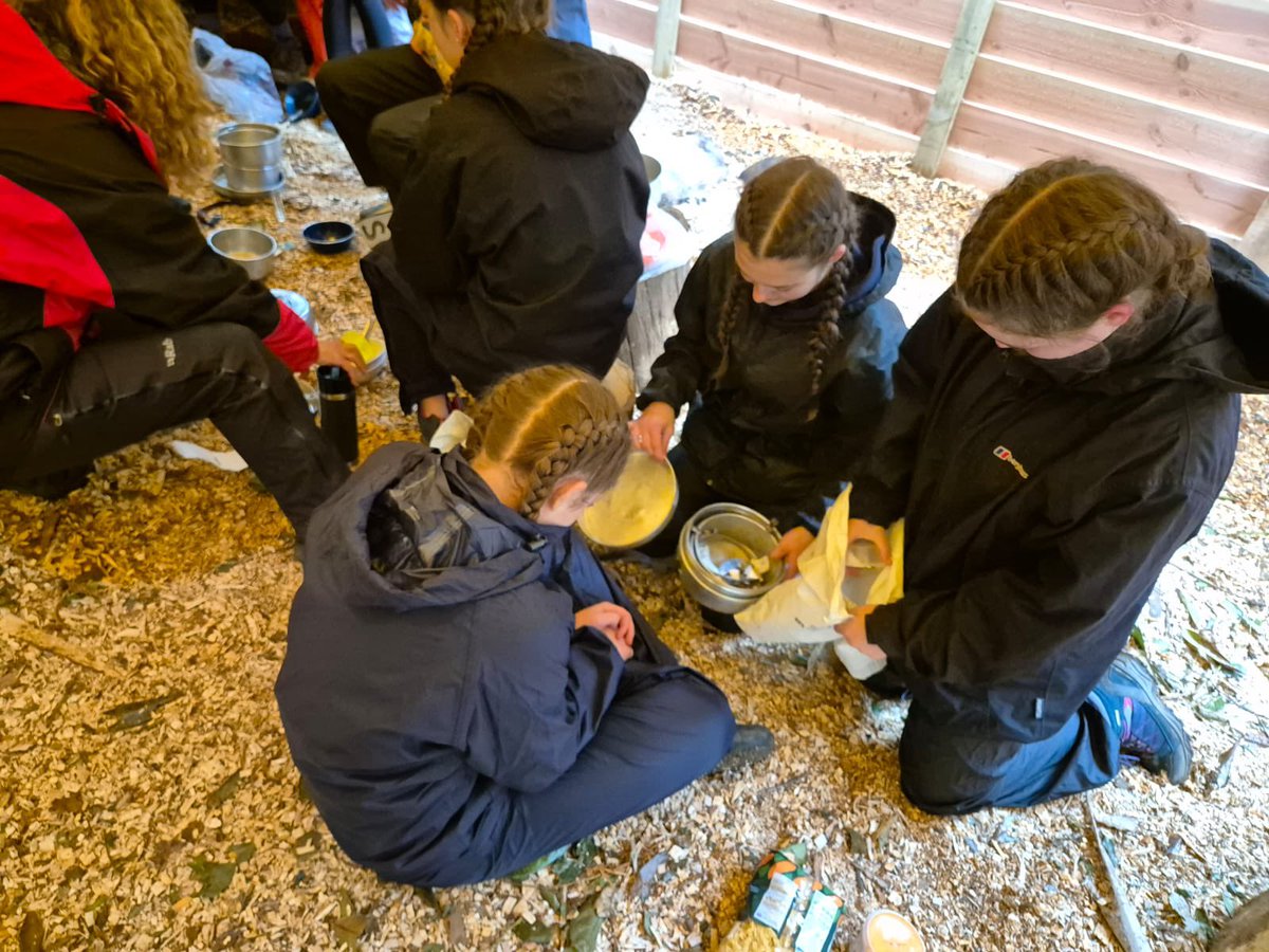 DunottarDofE's tweet photo. After their first day of walking, the teams are cooking. The rain has started, so we are thankful for our outdoor classroom! @DunottarSchool https://t.co/Bui6lNLM3w