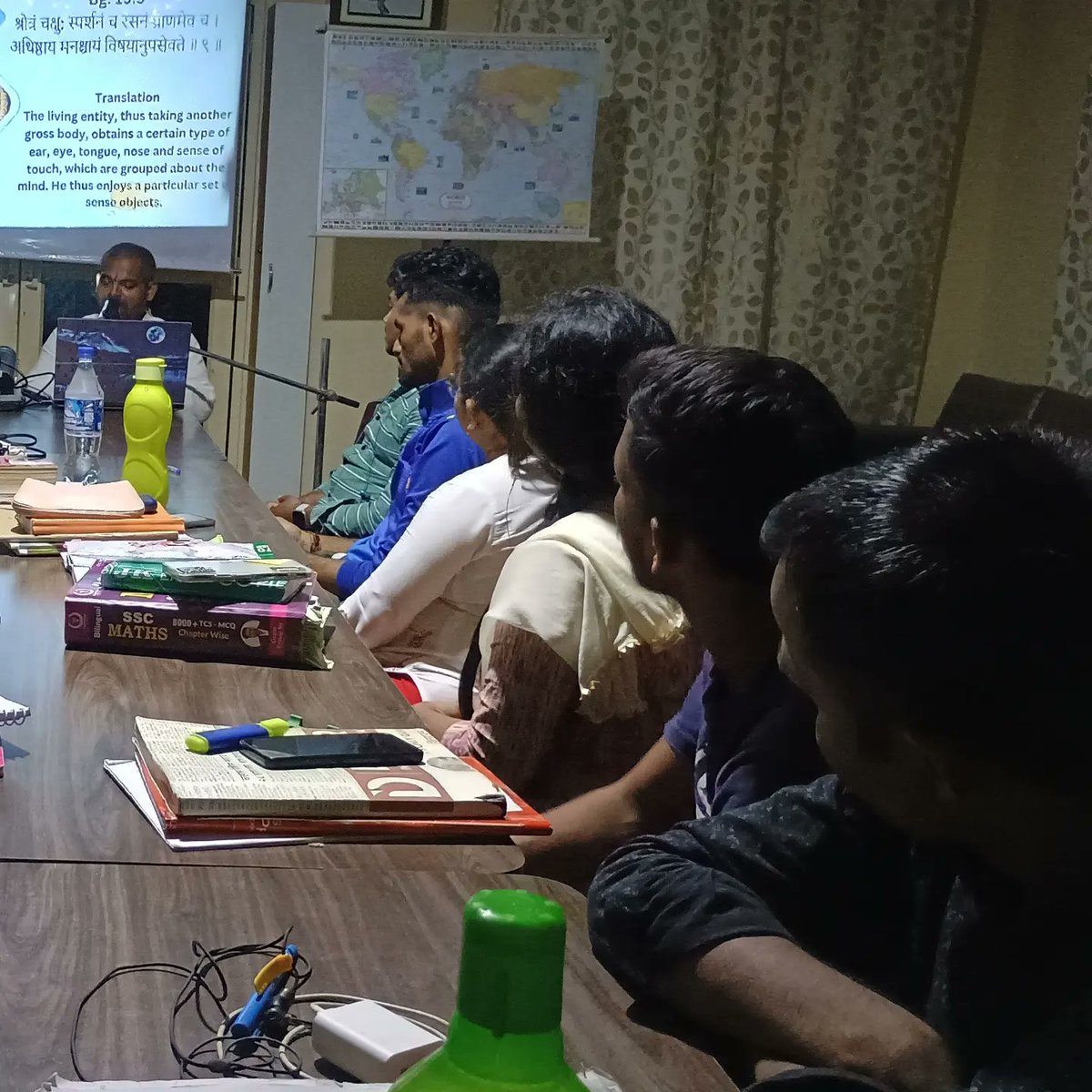 iskconpuri12's tweet photo. Today Youth Preaching Class at  Sarojinidevi memorial library

#iskcon #iskconpuri https://t.co/jmG2HXYEN0