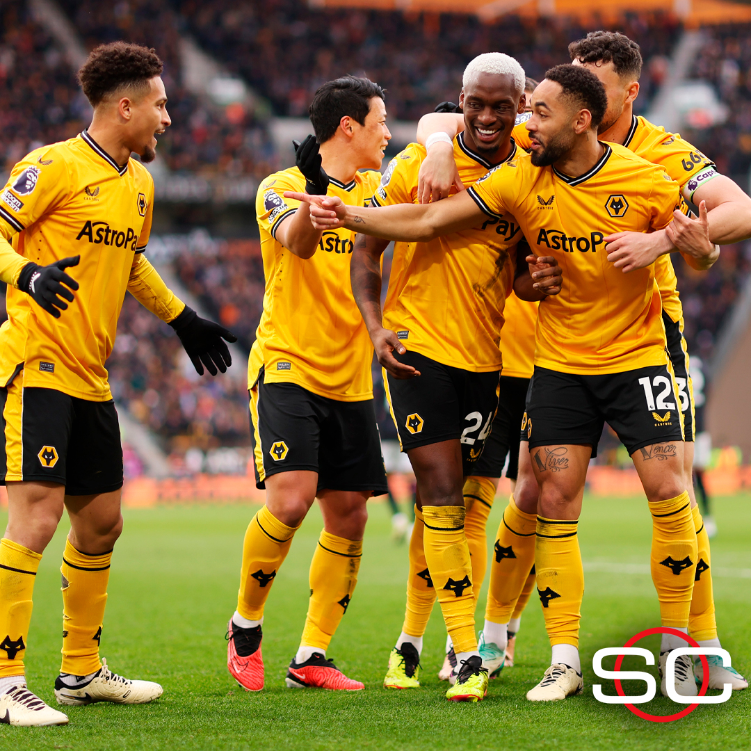 🐺 FESTEJÓ EL LOCAL 🏴󠁧󠁢󠁥󠁮󠁧󠁿 Wolves venció 2-1 a Luton Town y lo complicó en su lucha por no descender en la #PREMIERxESPN ⚽ Hee-Chan Hwang y Toti, los del triunfo. Descontó Morris