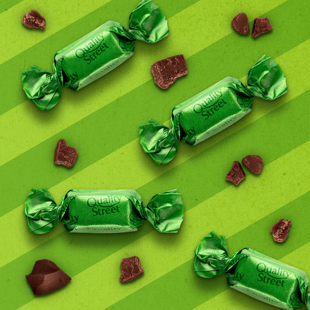 Potentially an unpopular opinion... the Milk Choc Block, made up of our luxurious silky smooth milk chocolate with no other distractions, is an underrated classic and deserves its spot as one of the favourites, thoughts? 💚 #QSSpotlight