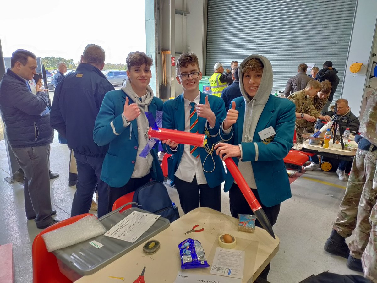 Congratulations to all our teams for a fabulous day of rocket building competition at this week’s UKROC Northern Ireland regional final. A great result in particular for our team “3 Mad Men” who placed third overall against some very strong competition! 🚀