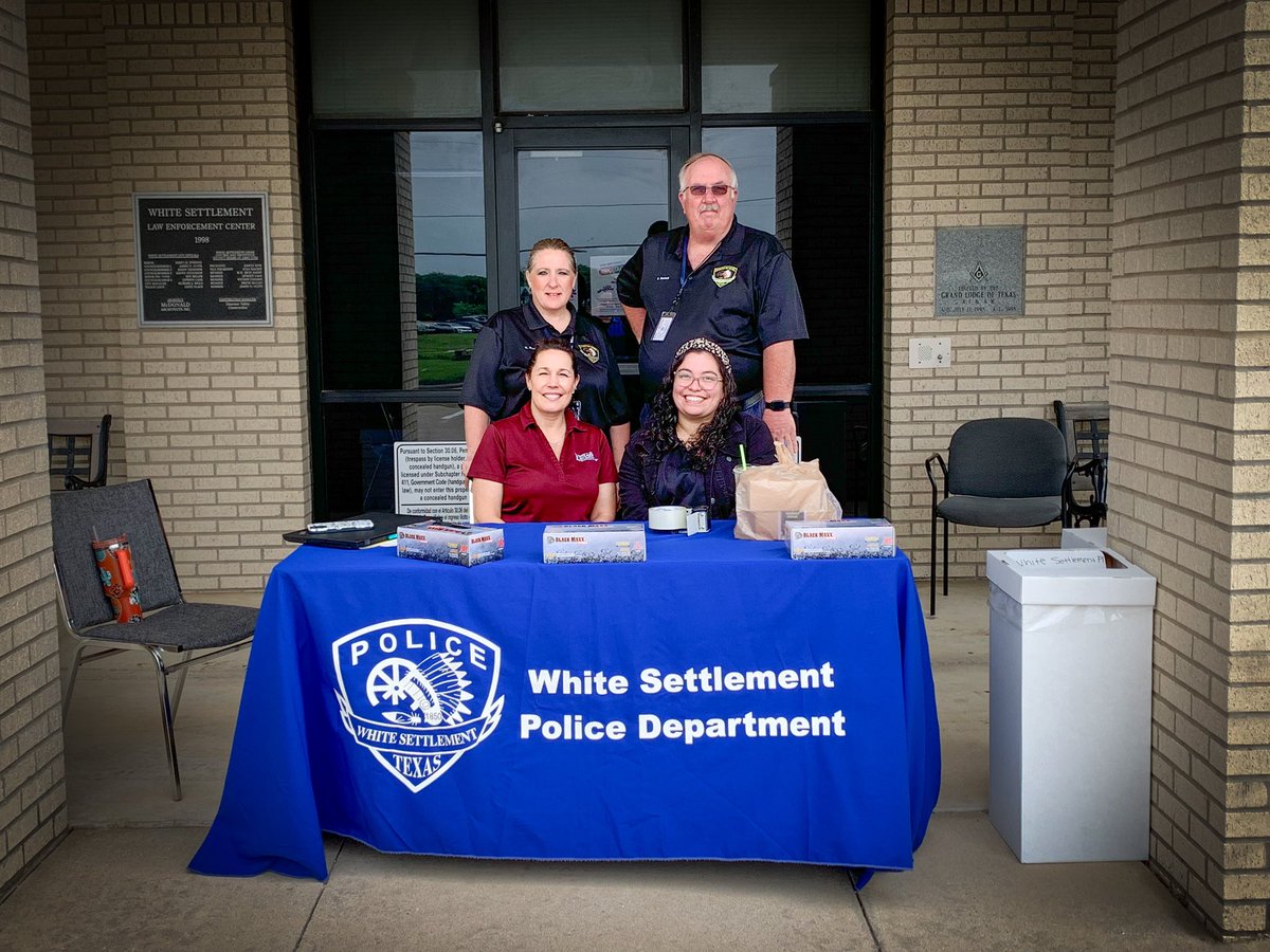 Reminder… Our team is accepting expired and unused prescription medications today during our DEA National Rx TakeBack Event. Bring your stuff to the PD, 8900 Clifford Street, between 10 am and 2 pm today (Saturday). See you soon!