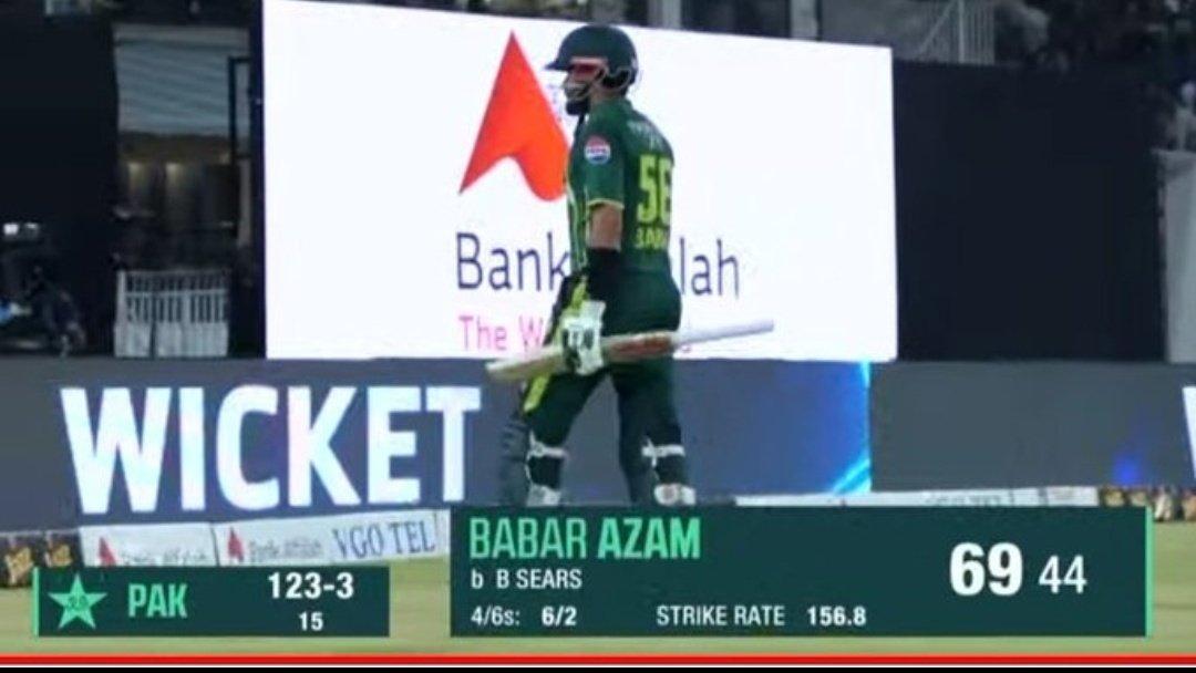 Well played king. We are soo back
#PAKvsNZ #BabarAzam𓃵 #PAKvNZ
