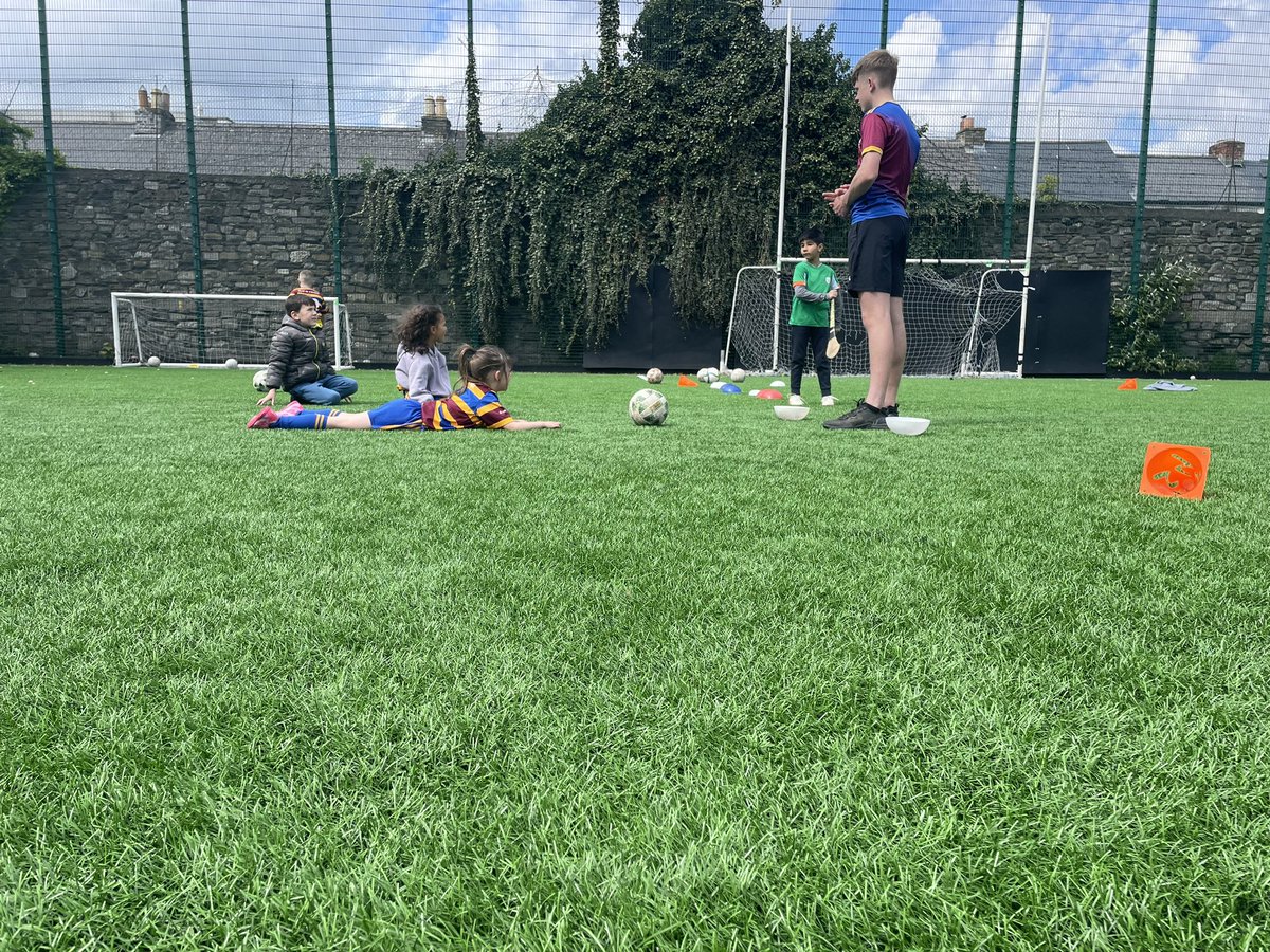 Hot Day for GAA @WeLoveOCS in the shadow of @CrokePark for our @NEIC_Dublin Nursery with kids from @CentrModelInf @RutlandNS William Street school and @EastWallSports