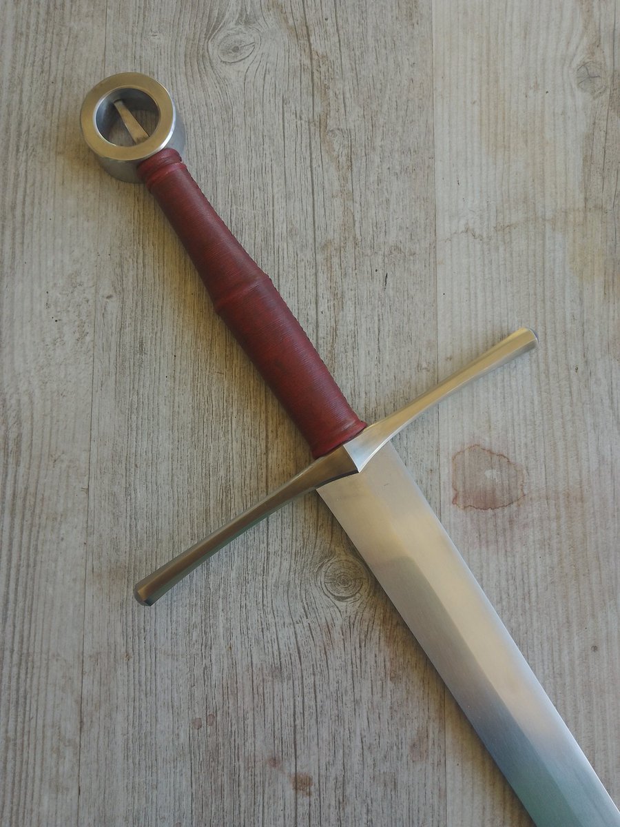 Arann Reichhardt Swordsmith tweet media