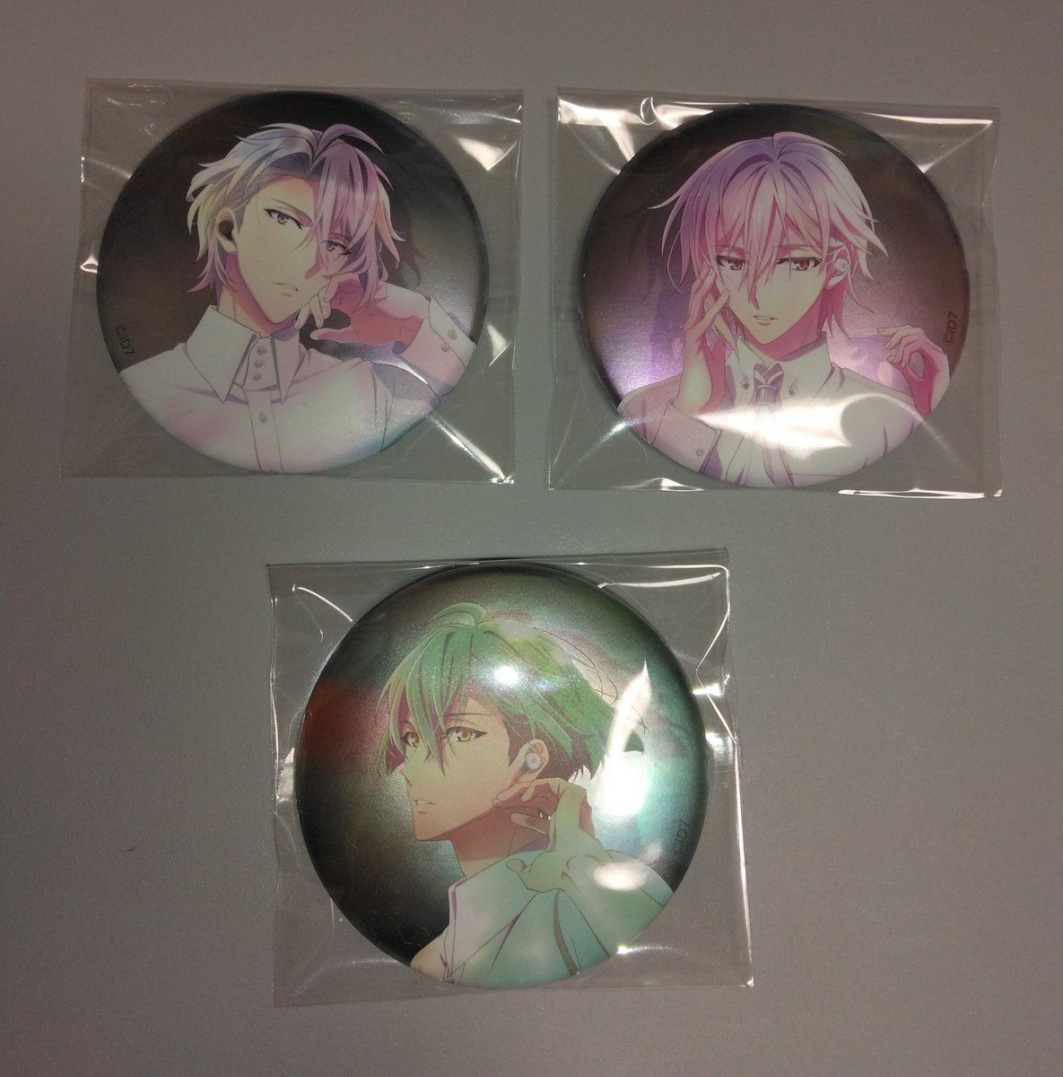 AO19239's tweet photo. 【交換】アイドリッシュセブン アイナナ  
 音に想いをつなげて SONY クリアフォトカード 缶バッジ

譲：楽、天、龍之介、悠、トウマ、巳波

求
フォトカード：百
缶バ：陸1、百2

宇都宮手渡しor固定ポスト参照 https://t.co/kvFLZzhPrk