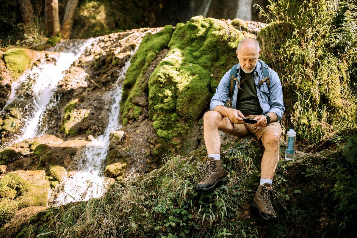 Un alpinista logra sobrevivir un año perdido en el bosque a base de pedidos de Glovo: buff.ly/3Wkvi8z