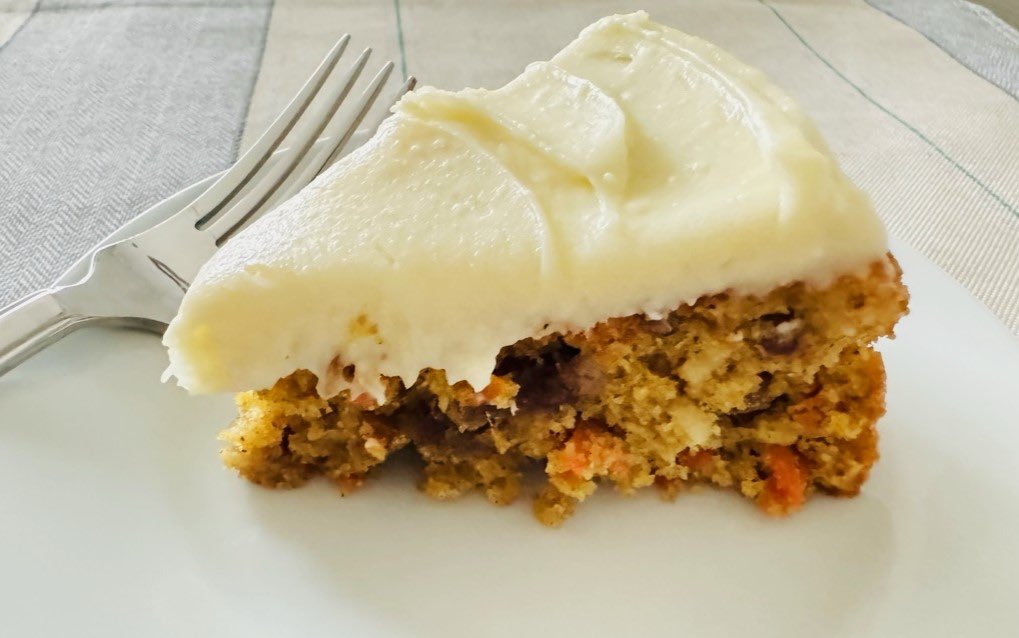 genabellrecipes's tweet photo. Flourless Carrot Date Cake! A Passover and gluten-free favorite!!
https://t.co/6HdTYl1CQ6
#cake #flourlesscake #glutenfreebaking #PassoverDesserts https://t.co/GNUfjAGMKc