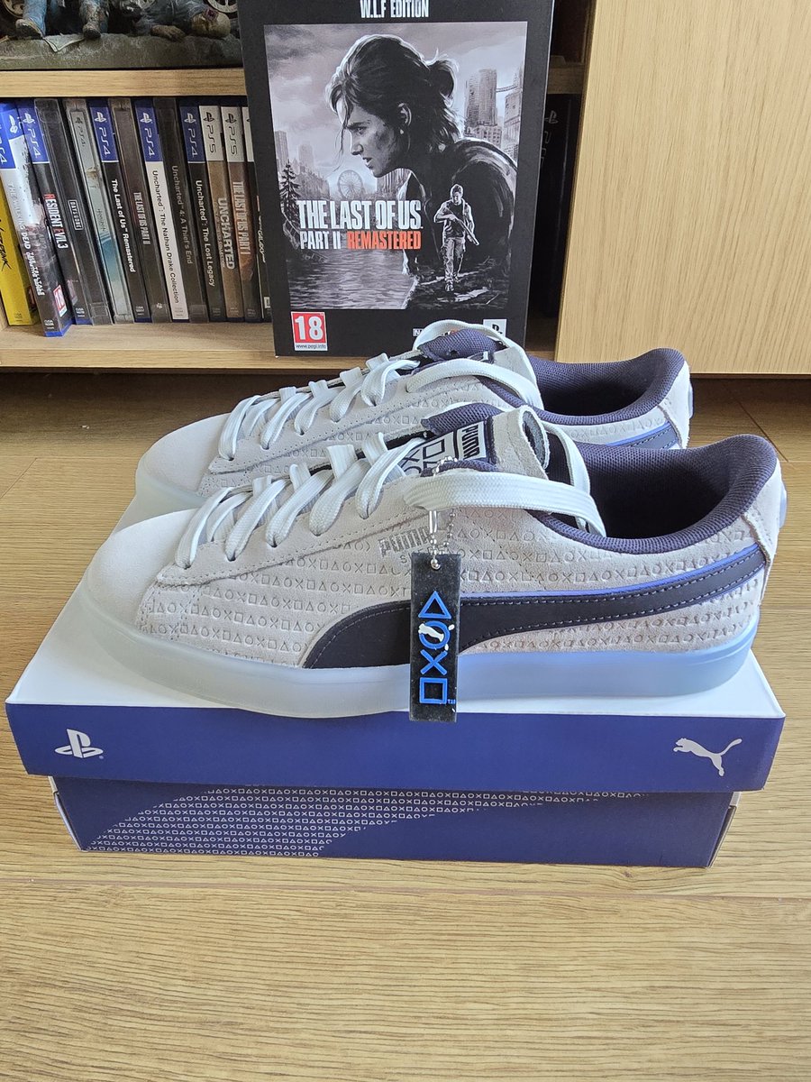 Puma and PlayStation recently did a little collaboration, and I managed to grab a pair of the Suede Trainers. Why not do a little unxboxing for them? 🤭 Enjoy! 💙

youtube.com/shorts/EKidTdP…

@PlayStationUK @PlayStation @PUMA #pumaxplaystation #unboxing #puma #PlayStation