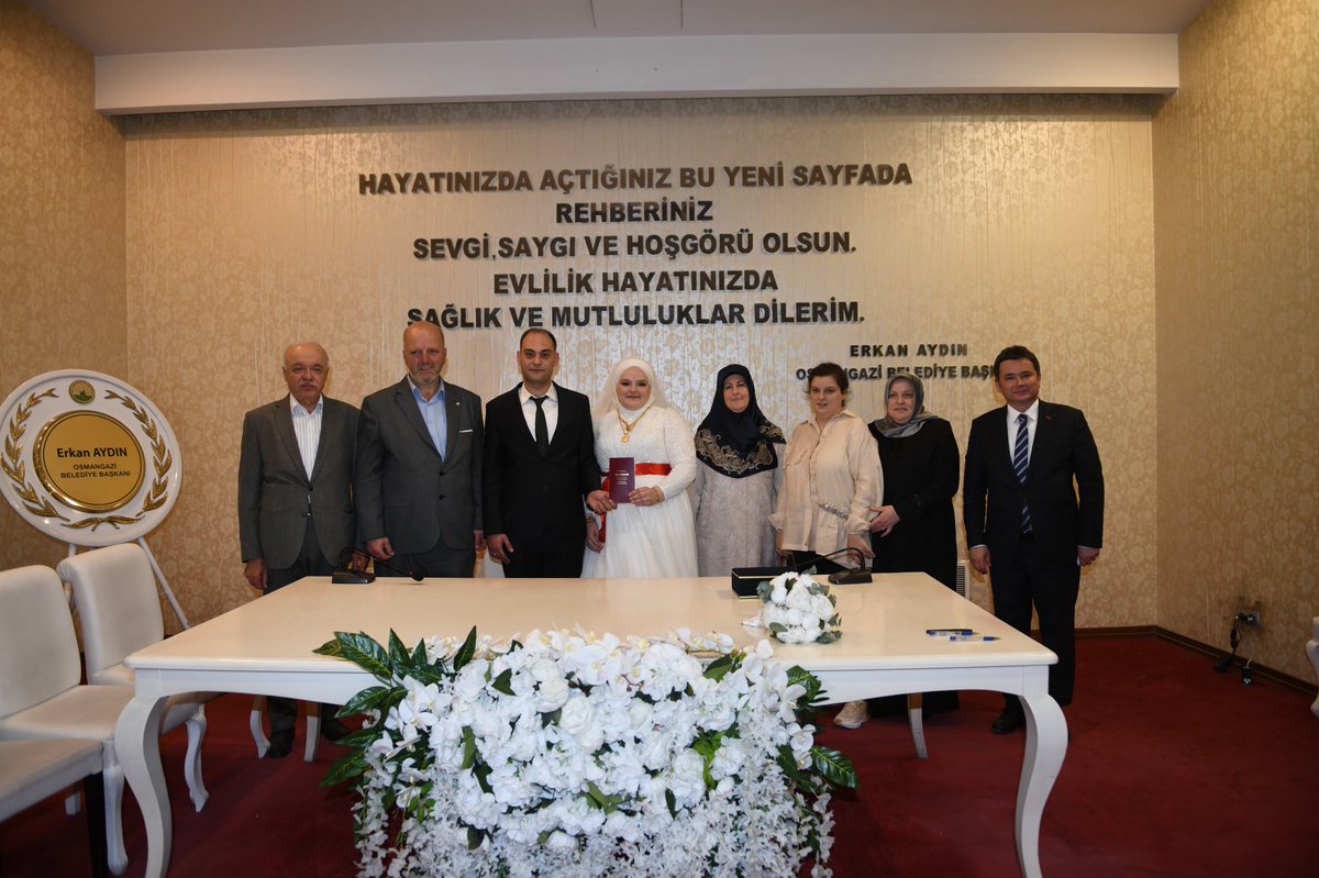 Rumeli Otizm Derneği Başkan Yardımcısı Saliha Yüksel ile Selim Çetin çiftimizin nikah akitlerini gerçekleştirdik. Ömür boyu mutluluklar diliyorum.