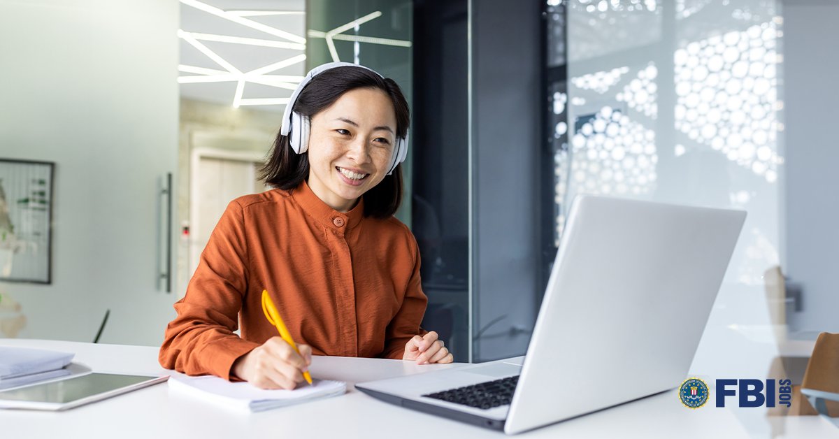 FBIJobs's tweet image. Ready to utilize your #Chinese-Mandarin language skills for a greater purpose? Apply to become an #FBI #LanguageAnalyst. Your linguistic expertise can make a meaningful impact on our mission. See yourself in the FBI. Apply now! #FBIJobs #Hiring ow.ly/zRtc50Rp8kn