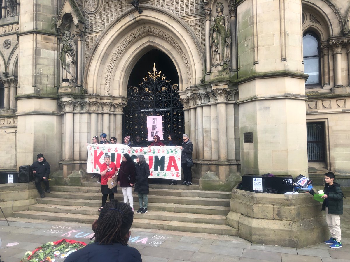 We felt very moved today at the vigil for Kulsuma Akter. A huge thanks to the organisers & all the women who spoke about the constant impact, threat and harm male violence causes women & girls.

#KulsumaAkter #SayHerName #femicide #maleviolence #VAWG #Bradford