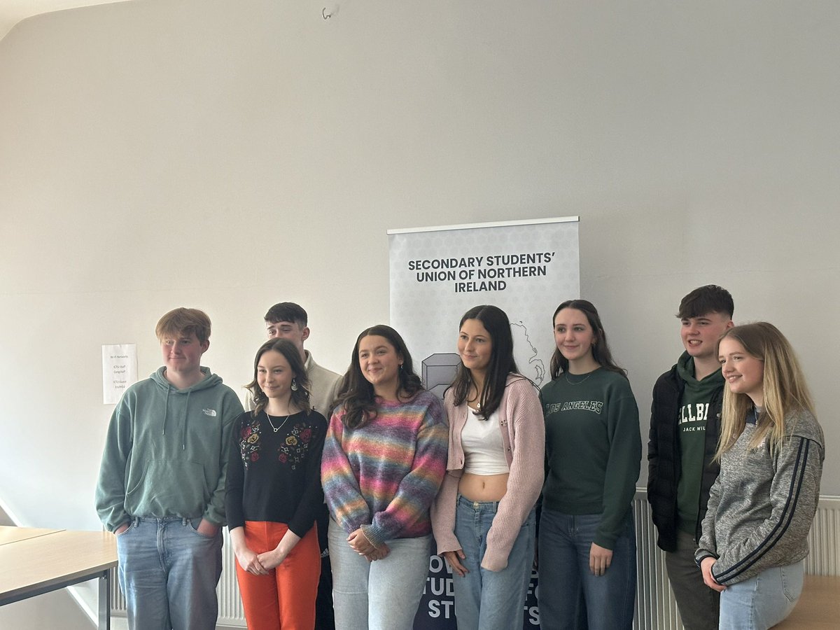 Congrats to all the elected @SSUofNI executive. Also, big shout out to their new president @laurenbondmyp who I know is going to do an incredible job ensuring the best for students! Very excited to see what SSUNI will get up to this year - I officially clock out! 😊