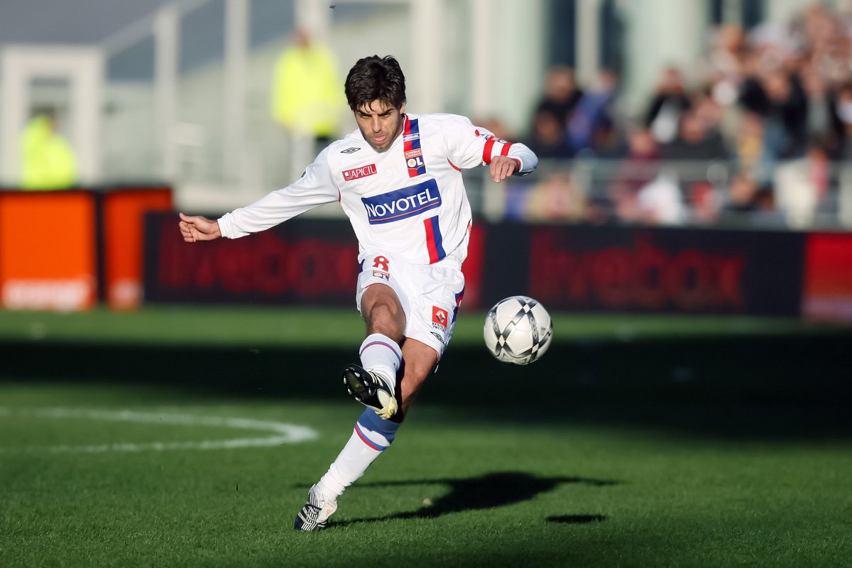 Giampaolesimo's tweet photo. Giacomo Calò vs Bari
#COSBAR https://t.co/rCIsgZ1had