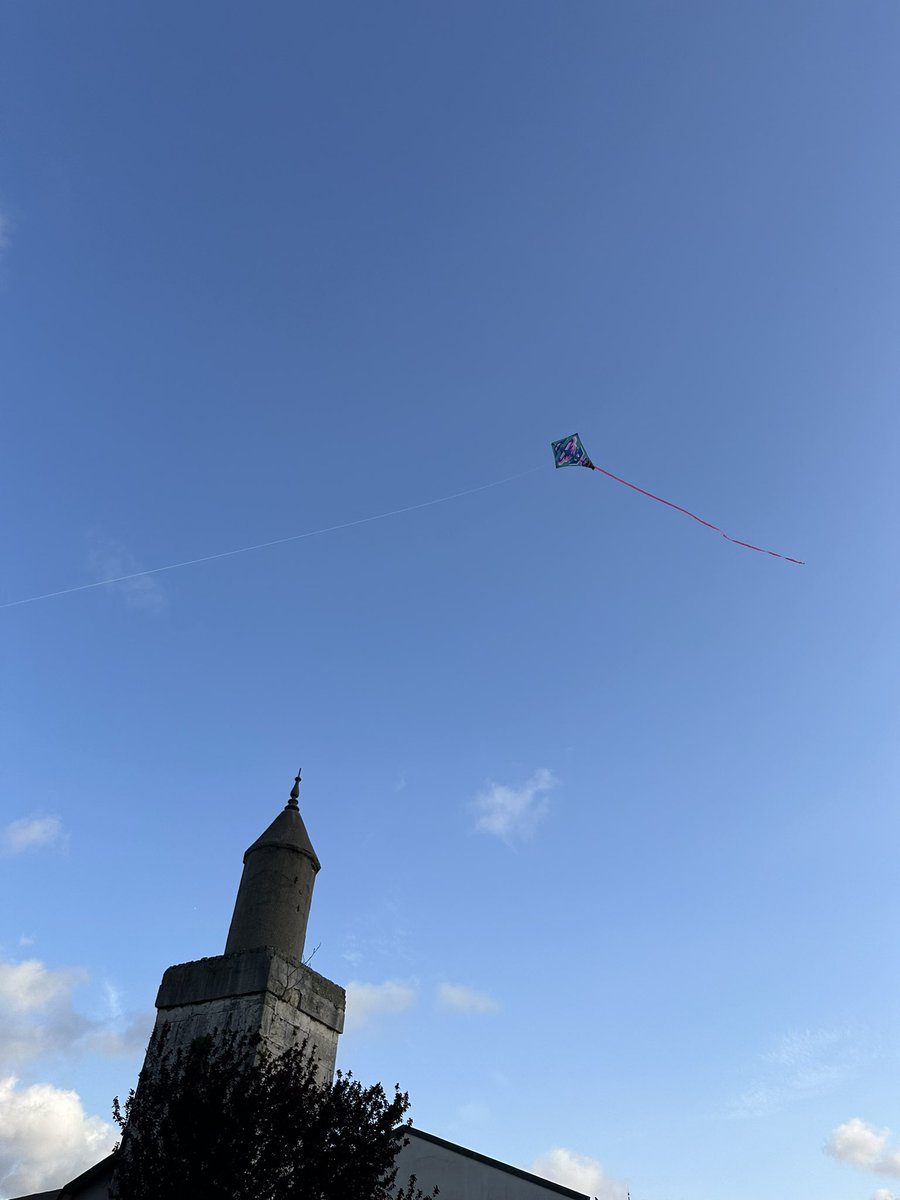 Hava rüzgarlı olunca YTü uçurtmasına dönüştük 🪁