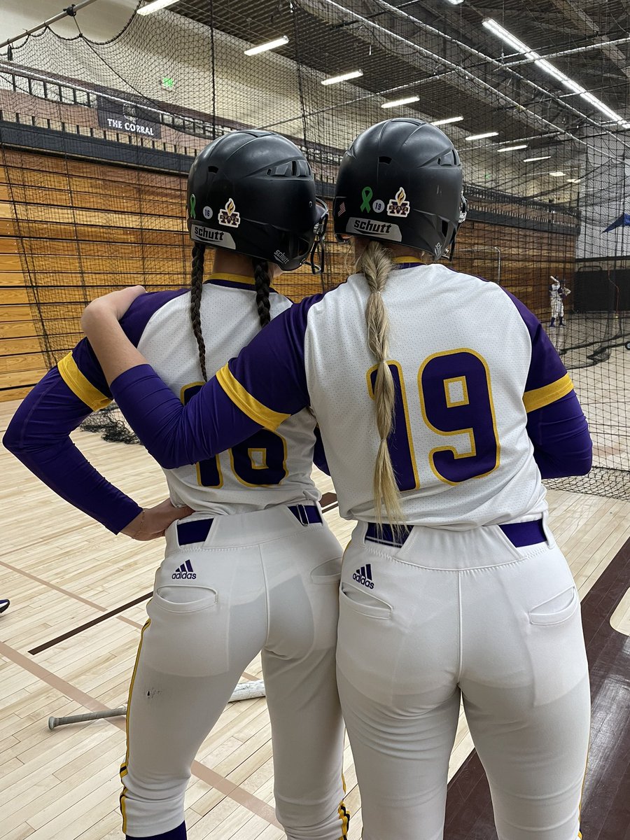 Our helmets are looking good with the new @MNSUMankato logo!