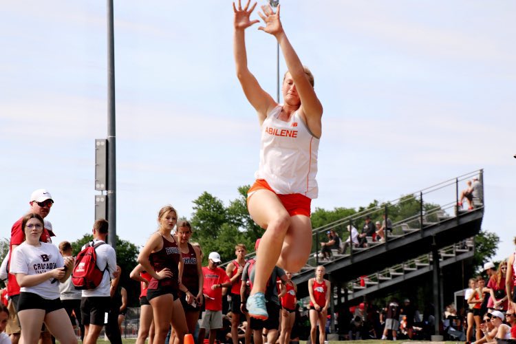 Claira Dannefer breaks the Abilene (4A) School Record set in 1977 in Long Jump with a jump of 17’11 at the Beloit Relays. It is the third best jump in 4A this season and puts her in a tie for ninth in all classes of Kansas for 2024. #sportsinkansas Photo: @AbileneTrack