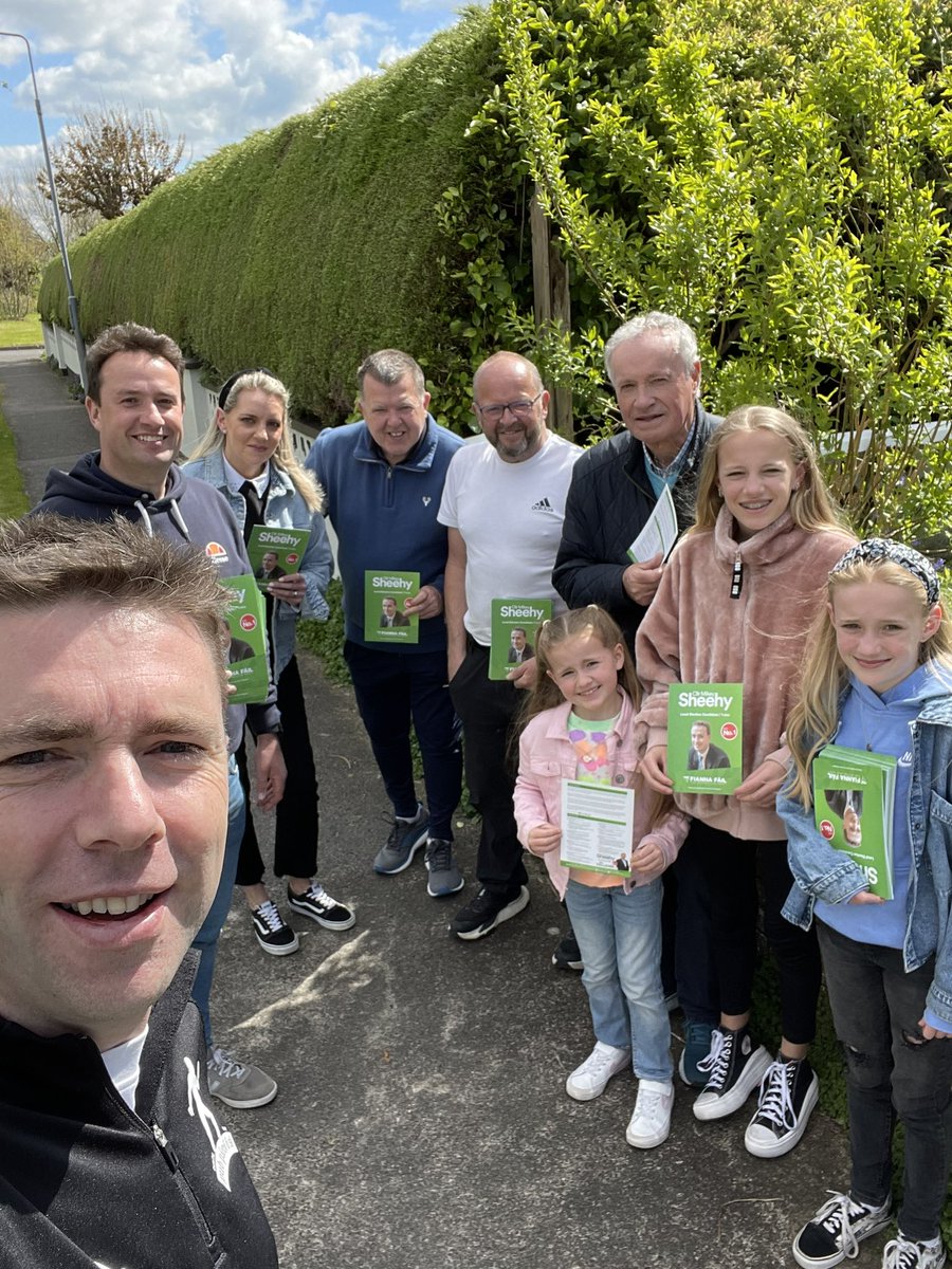 Positive day on the doors with @MikeySheehyJnr today in Tralee. Loads of engagement and positive feedback for our candidate in the Tralee MD. @fiannafailparty