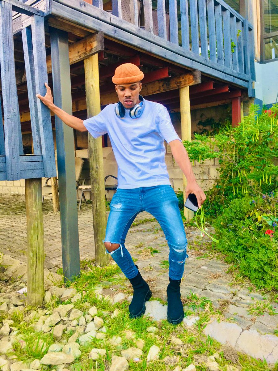 molisemakhasane's tweet photo. One Of Them Ones 💫 https://t.co/SHYD8oRquF